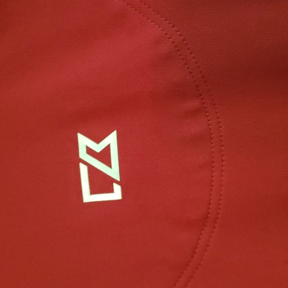 Wisconsin Badgers Lambeau Field CB Dry Tec in a size XL. - Picture 6 of 7